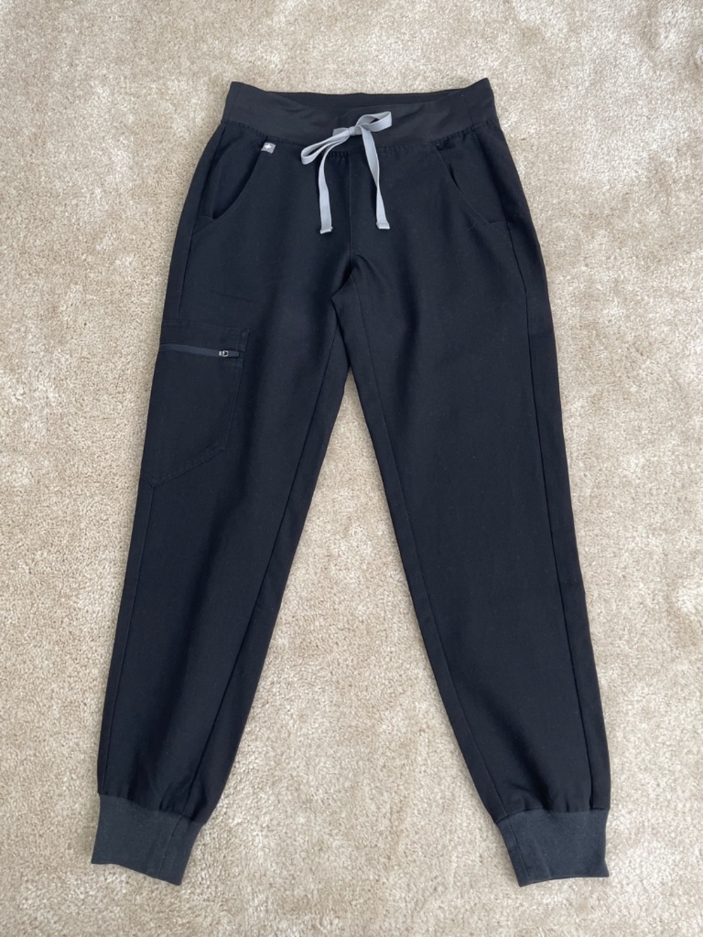 Figs Petite XXS Zamora Jogger Scrubs Black with Gray Drawstring